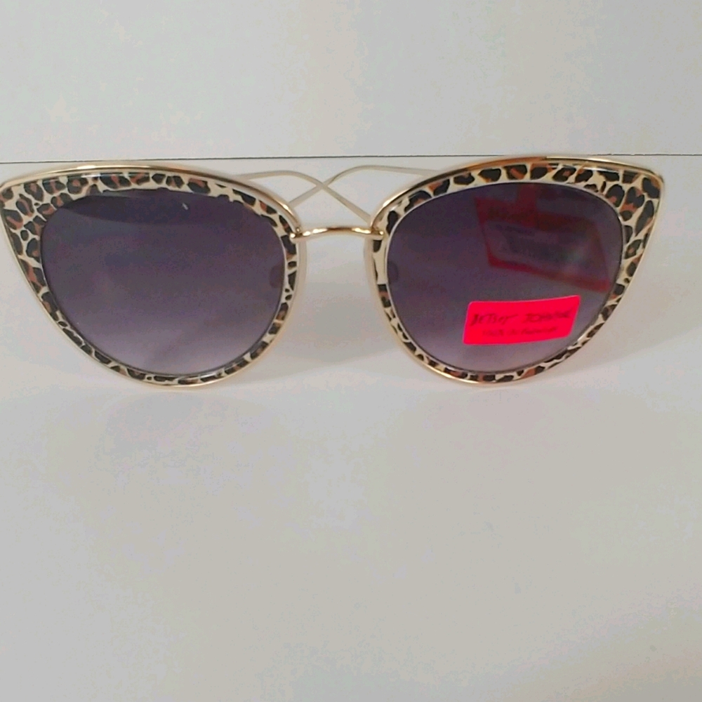 Betsey Johnson OVERSIZED Leopard Sunglasses NEW
